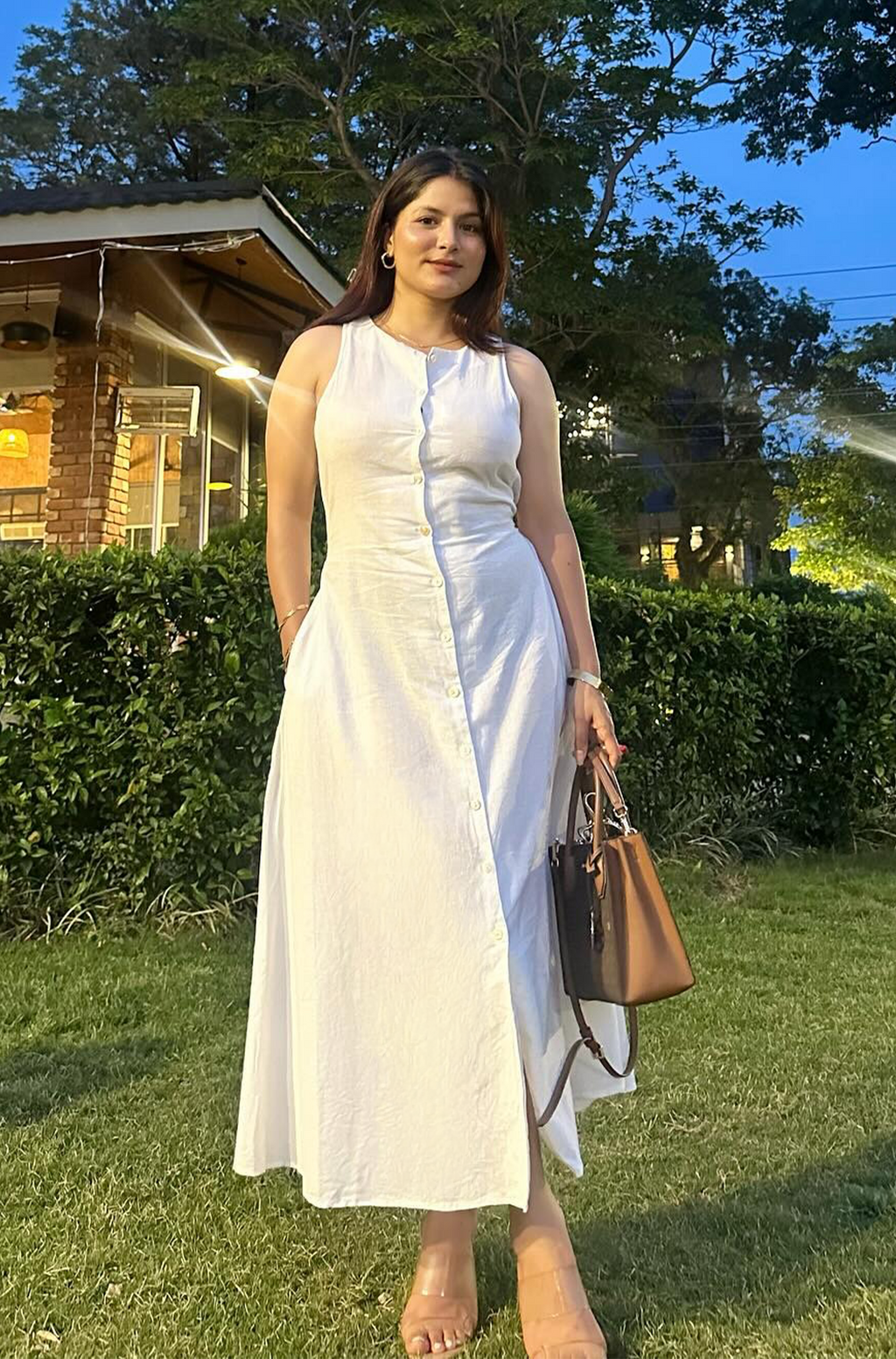 Jeany Shirt Dress : White